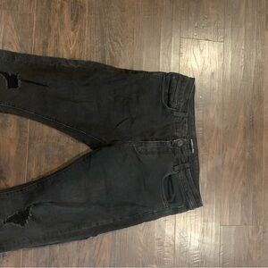 Black Distressed Jeans